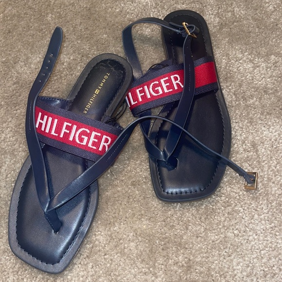 Tommy Hilfiger slides - Picture 4 of 4
